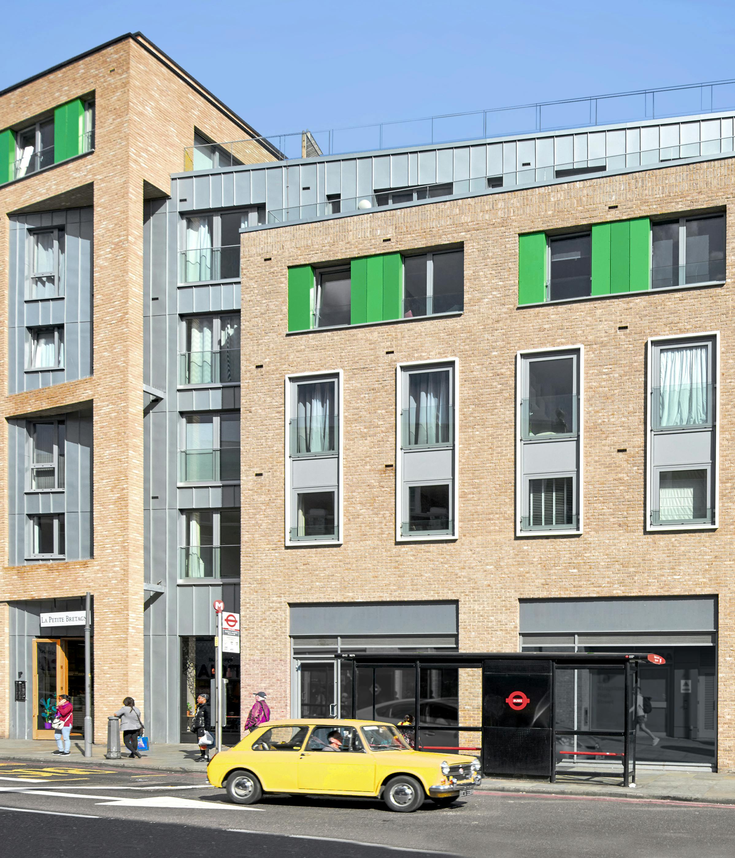 Dalston Western Curve – Brick and Cladding Detail