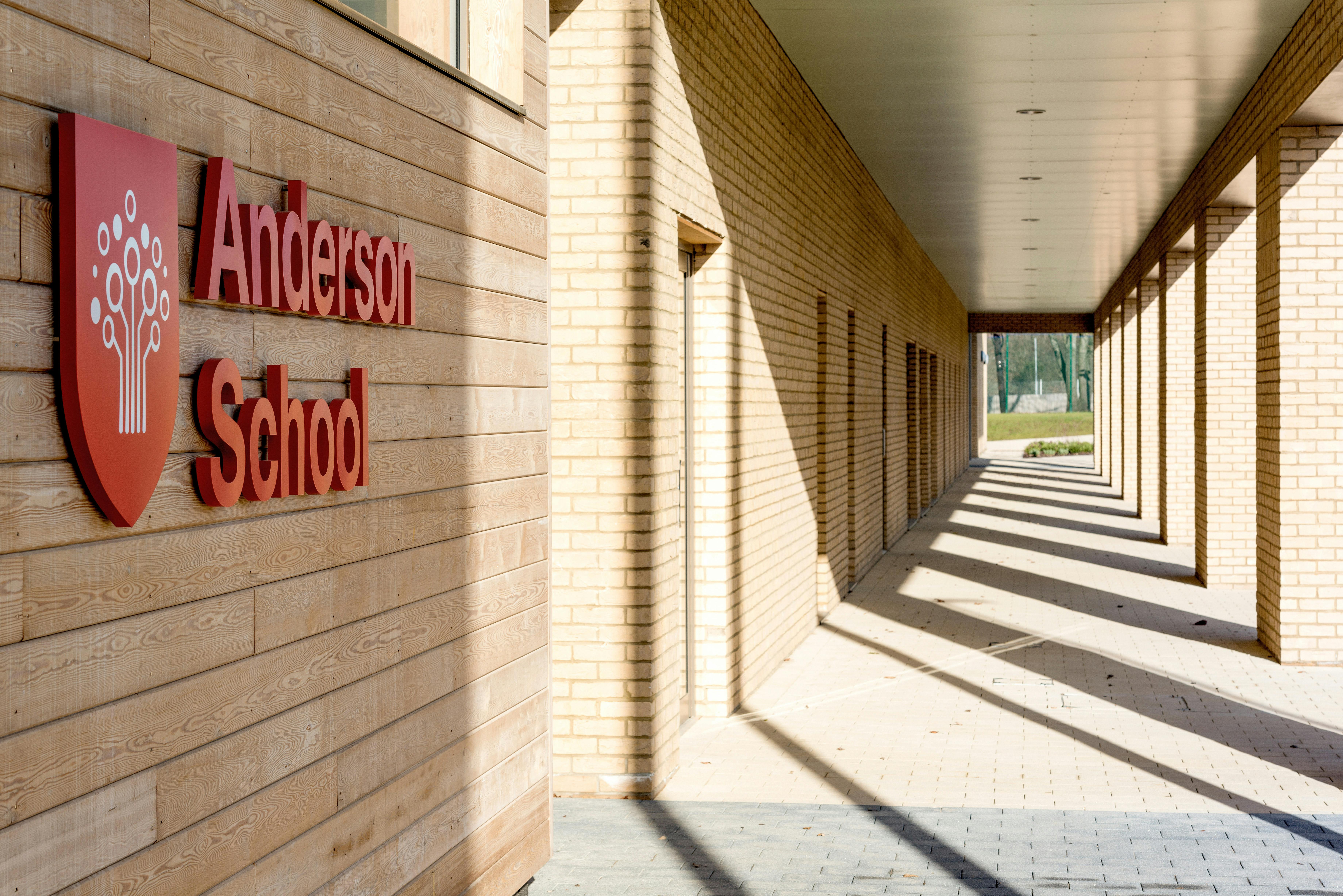 Anderson School_Colonnade Detail